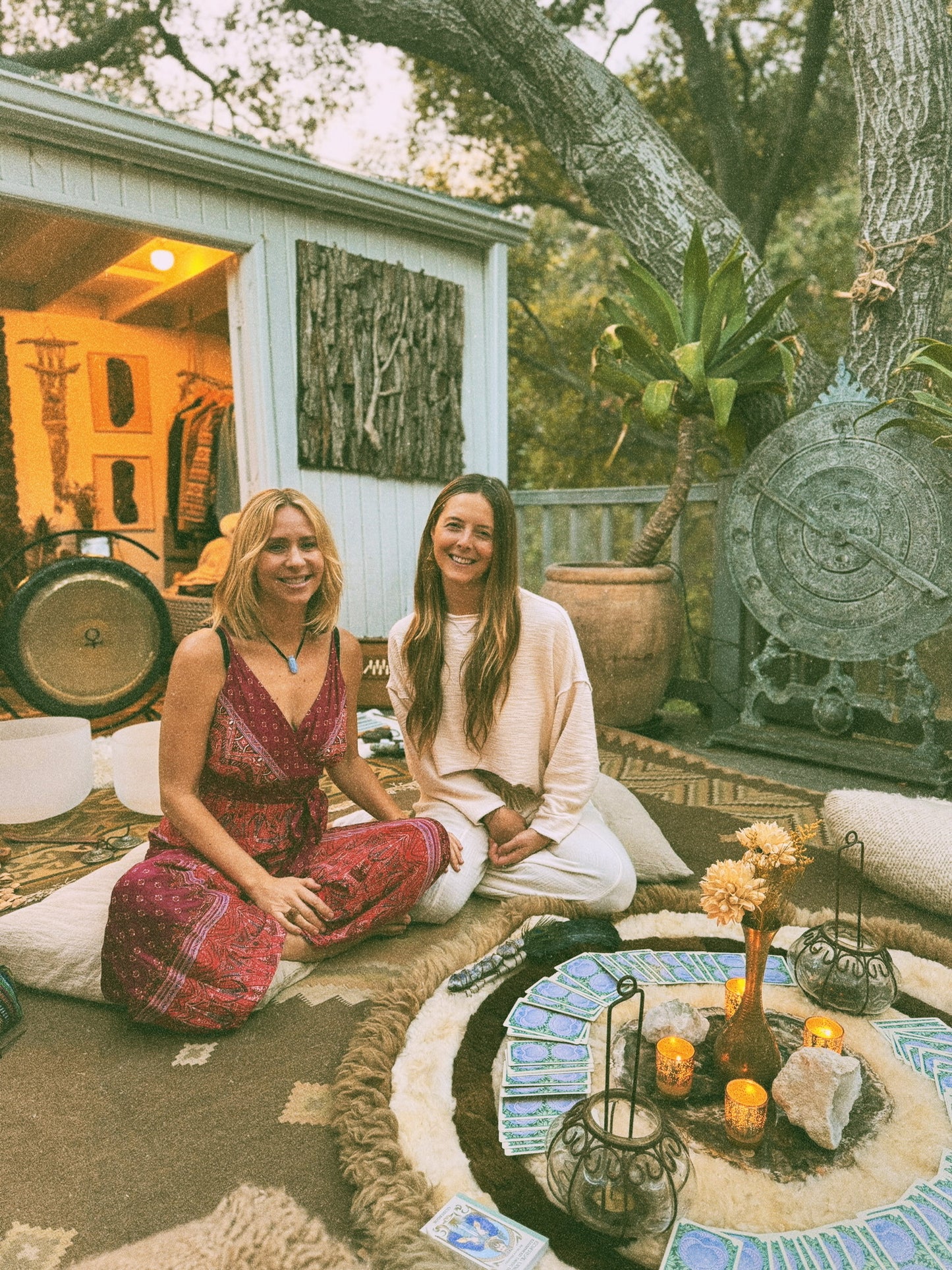 Host Your Magic Under the Oaks