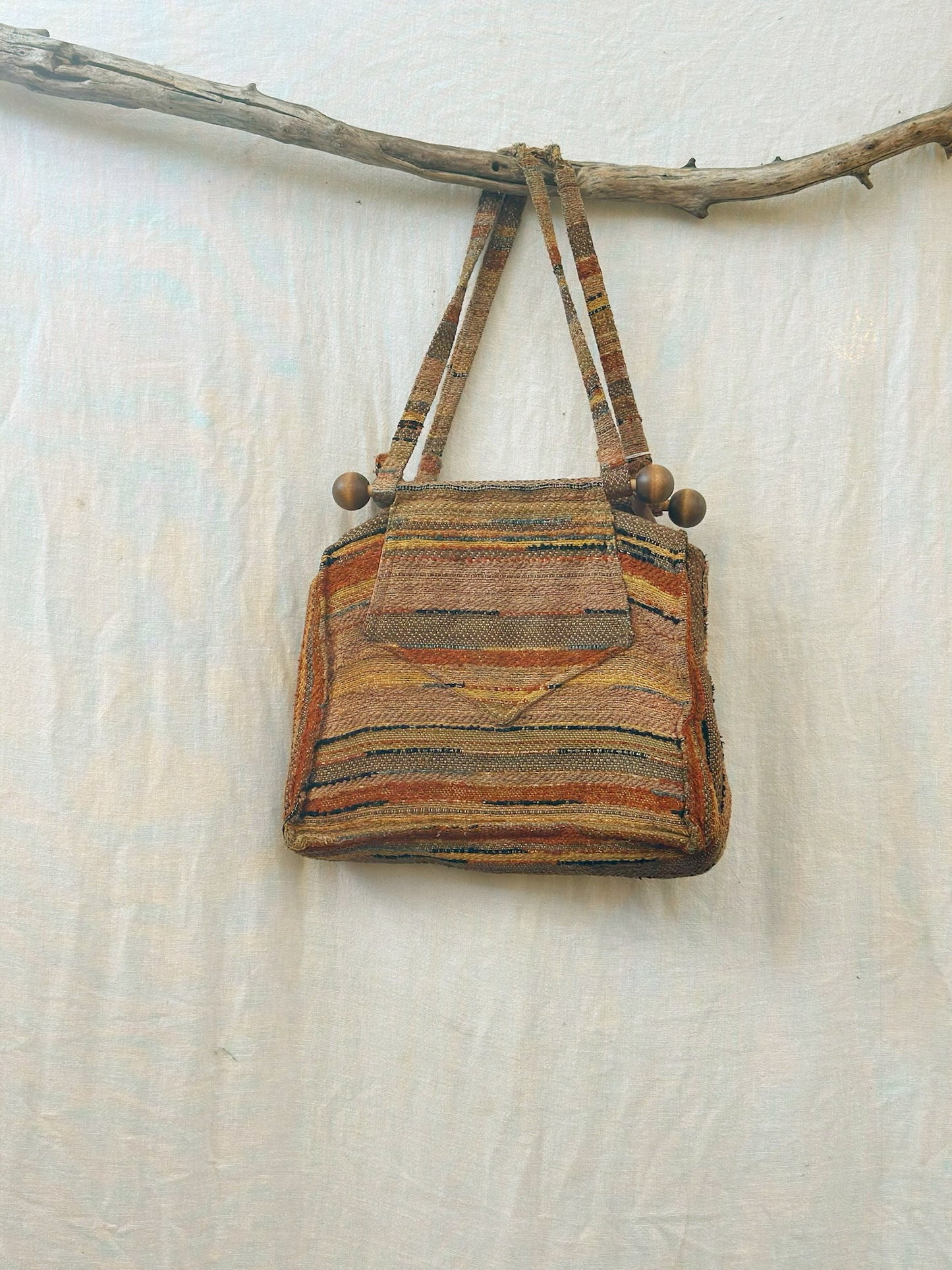 !970's Woven Shoulder Bag