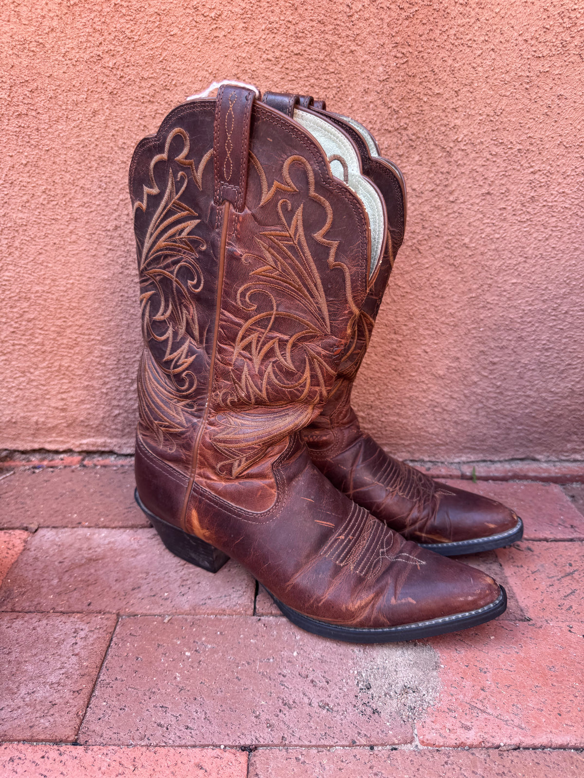 Vintage Ariat Boots